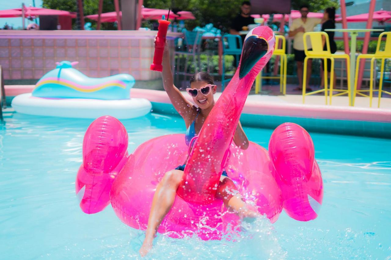 Clevelander Hotel (Adults Only) Μαϊάμι Μπιτς Εξωτερικό φωτογραφία